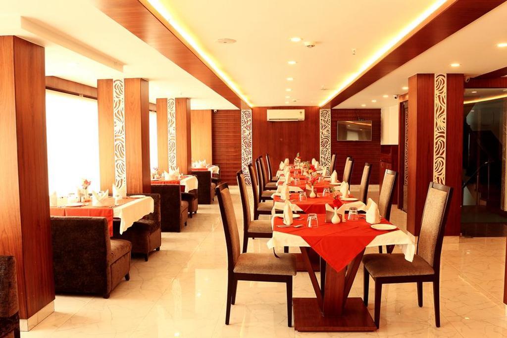 Oyo 1522 Npg Hotel Calcutta Eksteriør billede